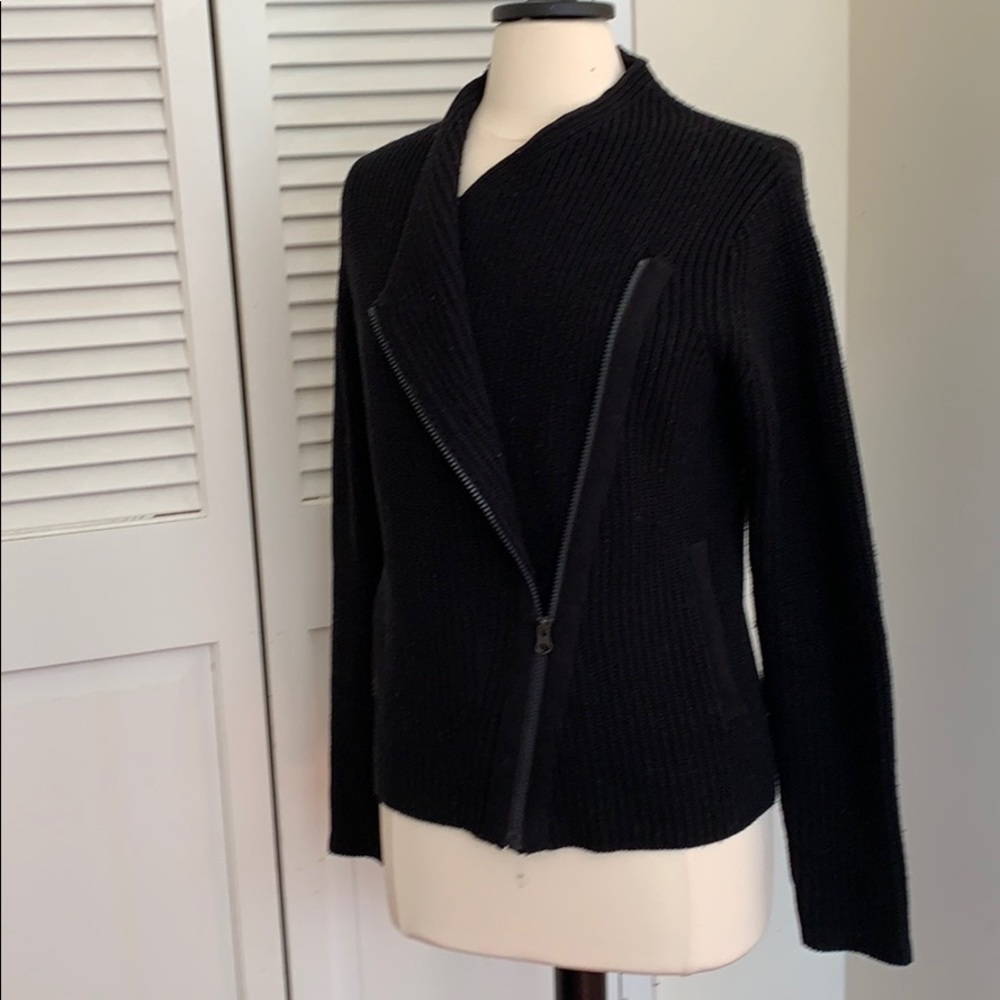 Jacket/sweater